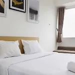 Simple And Comfort Studio At Riverview Jababeka Apartment By Travelio