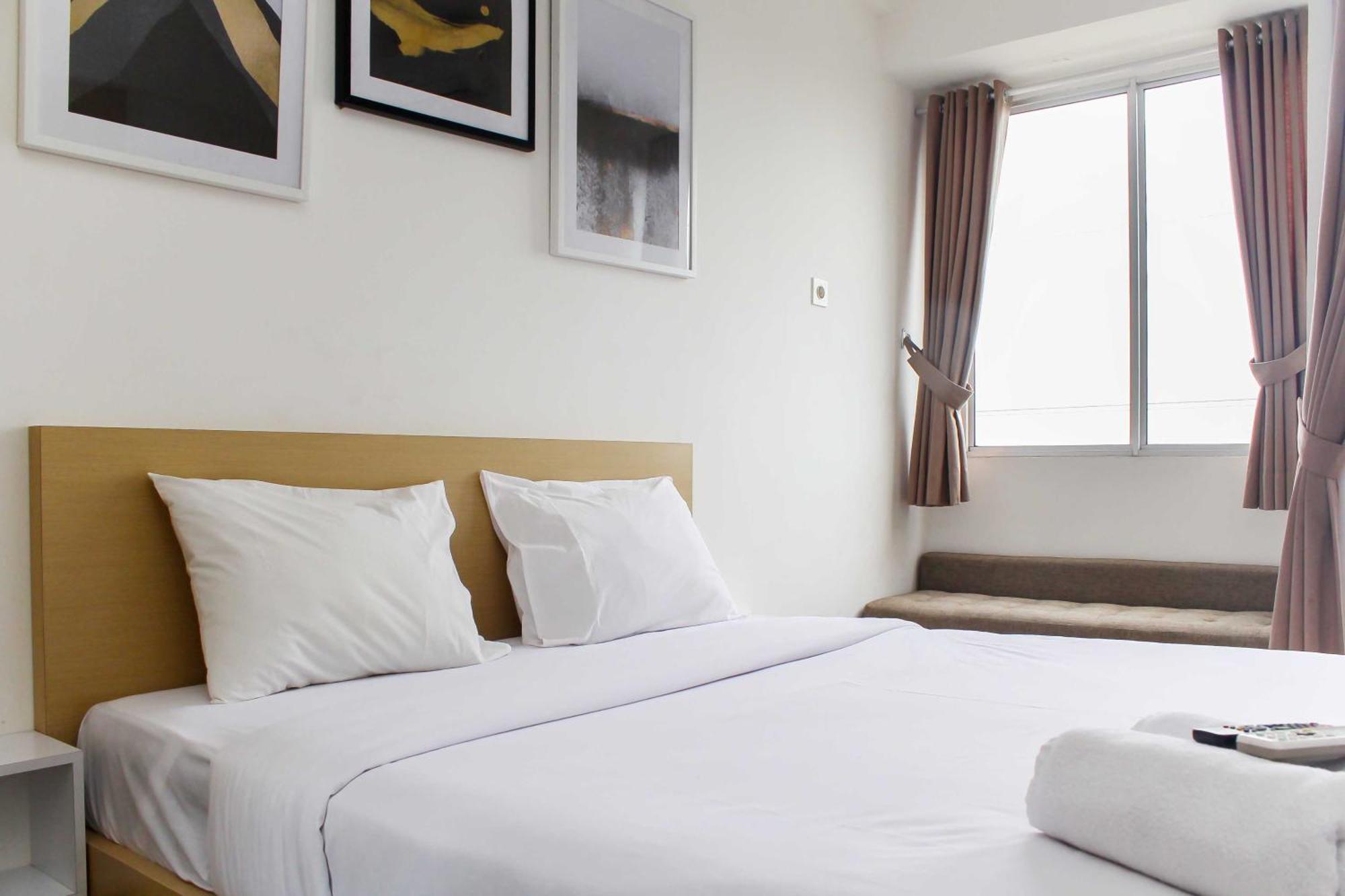 Simple And Comfort At Riverview Jababeka By Travelio Bekasi